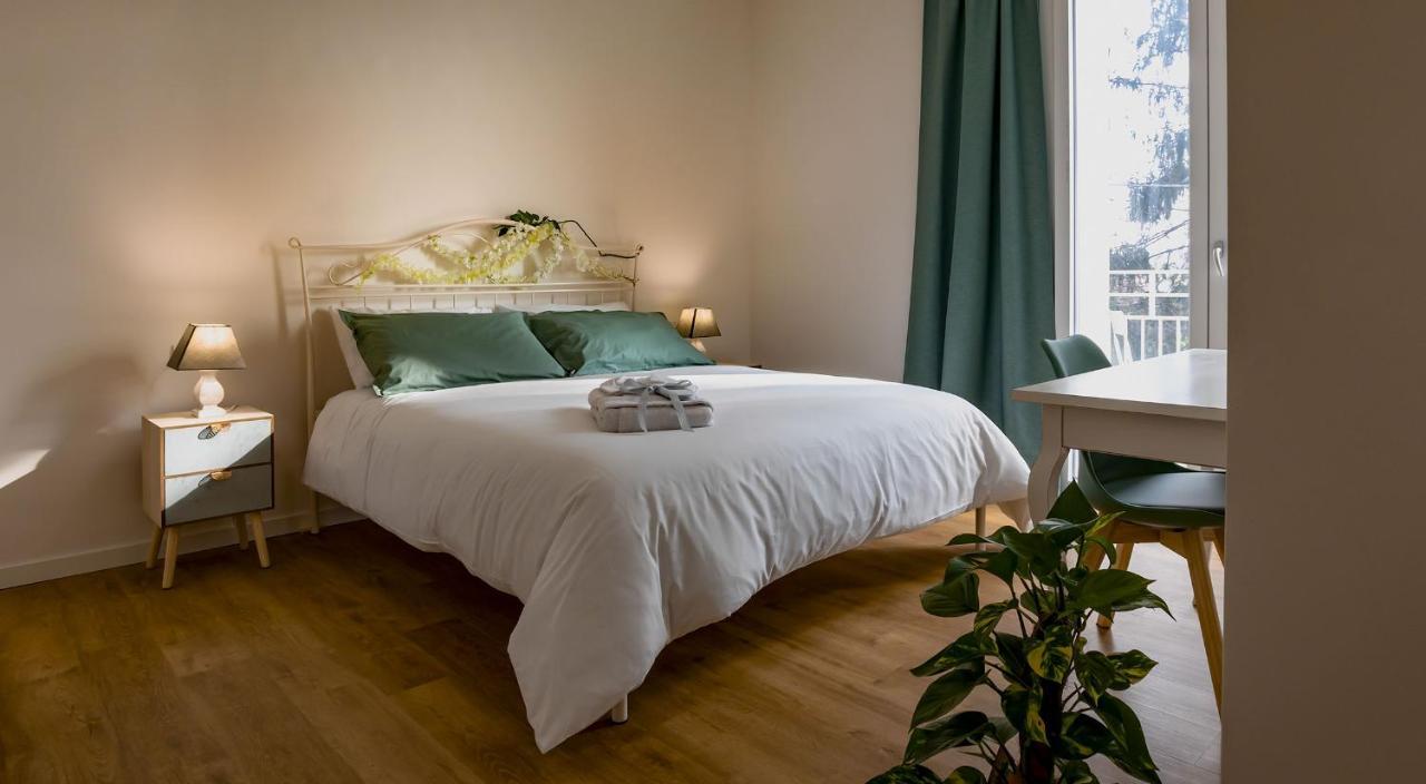 B&B Quattro Stagioni Charme And Wellness Besnate Exterior photo